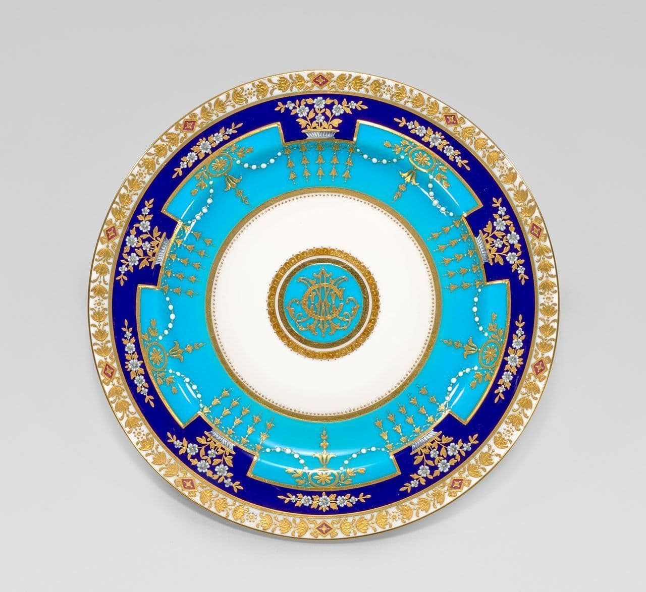 Service Plate
Minton
19th Century
2002.32.7 Service Plate