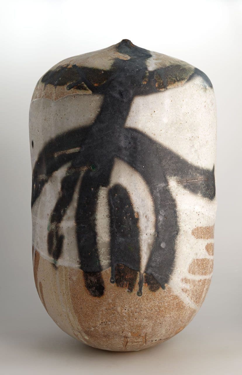 Untitled
Toshiko Takaezu
20th Century
2007.10.3 Untitled