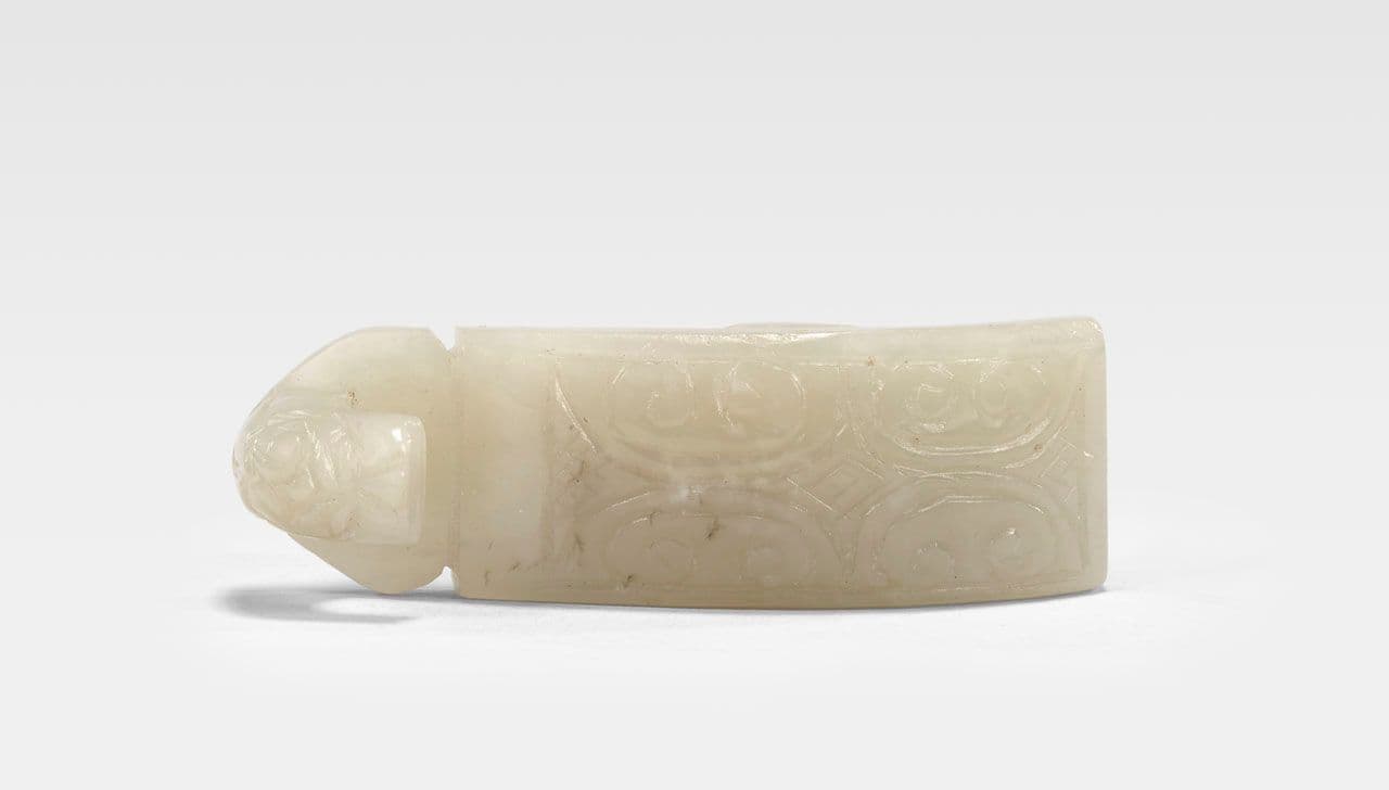 Belt Hook
Chinese (19th–20th centuries) 
19th Century,20th Century
2021.14.9 Belt Hook
Chinese (19th–20th centuries) 
19th Century,20th Century
2021.14.9