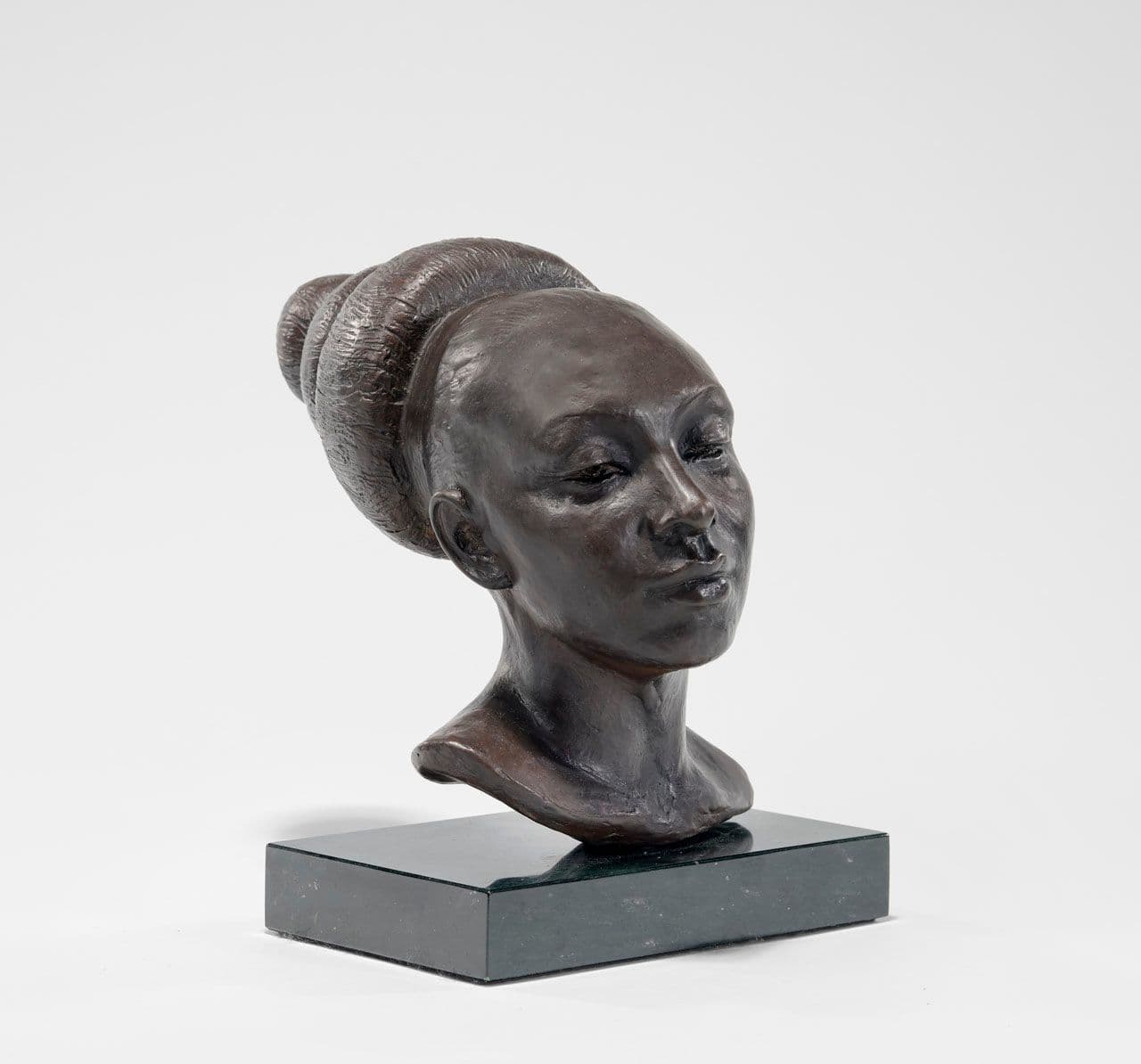 Josephine
Richmond Barthé
20th Century
2022.26.1 Josephine