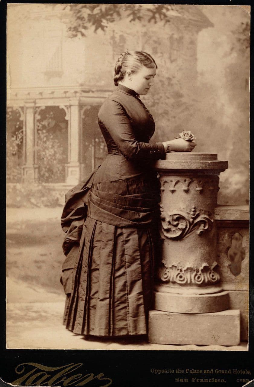 Photograph of Jennie Crocker Fassett
Isaiah West Taber
19th Century
1885.678 Photograph of Jennie Crocker Fassett