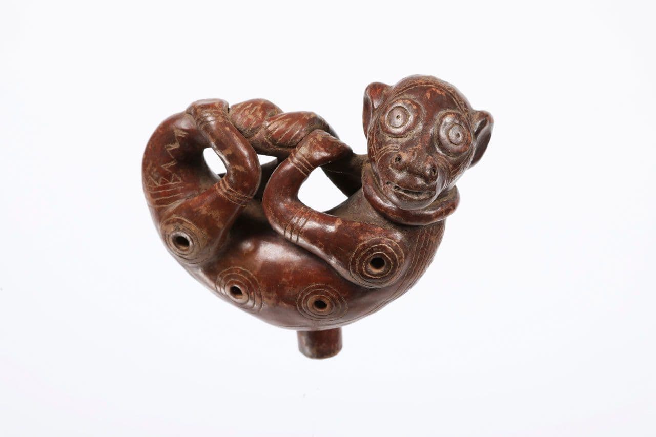 Incised Ocarina in the Shape of a Tree Sloth
Costa Rica (4th–6th centuries)
4th Century,5th Century,6th Century
2018.9.8 Incised Ocarina in the Shape of a Tree Sloth
Costa Rica (4th–6th centuries)
4th Century,5th Century,6th Century
2018.9.8