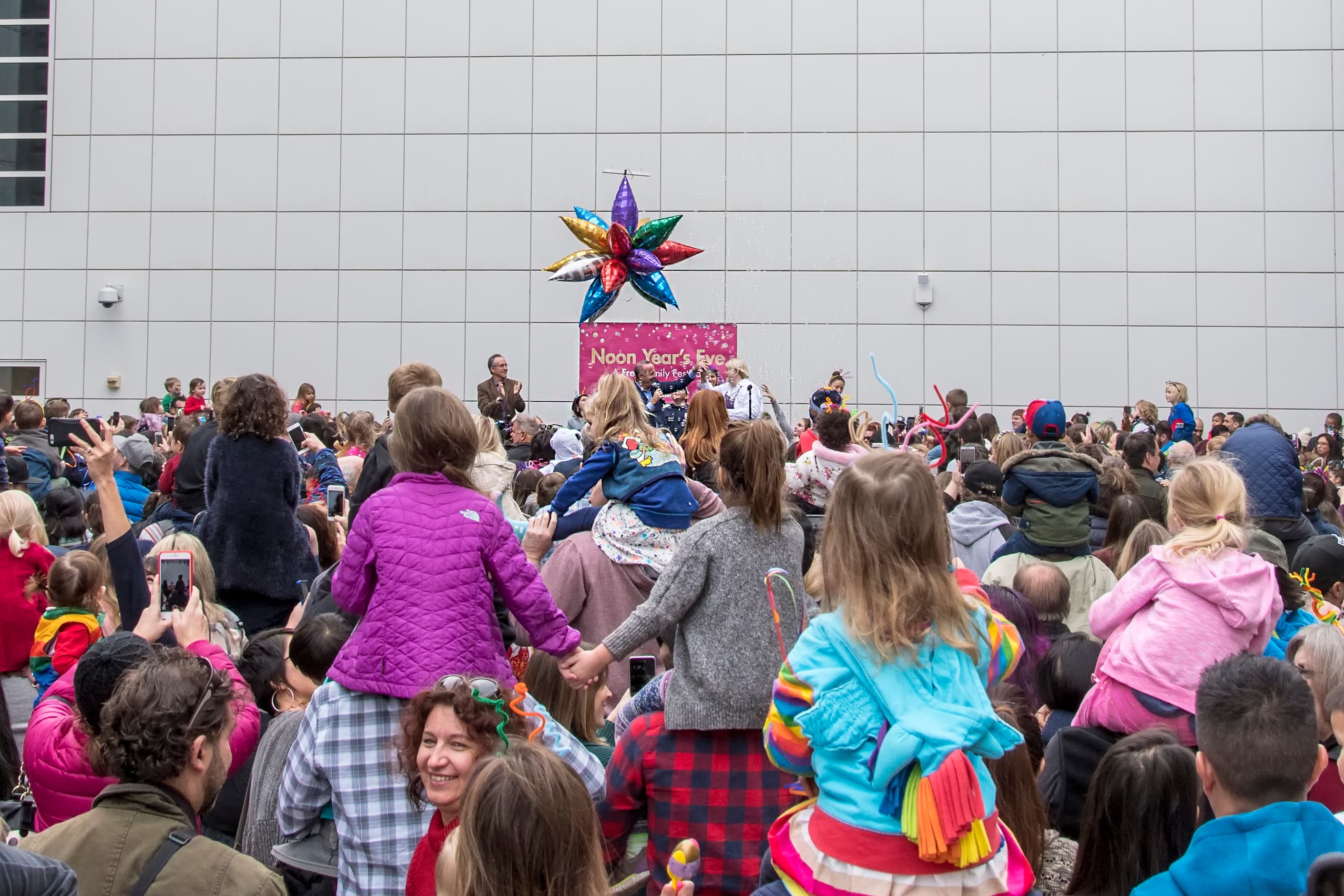 Noon Years Eve - December 2018 Noon Years Eve - December 2018