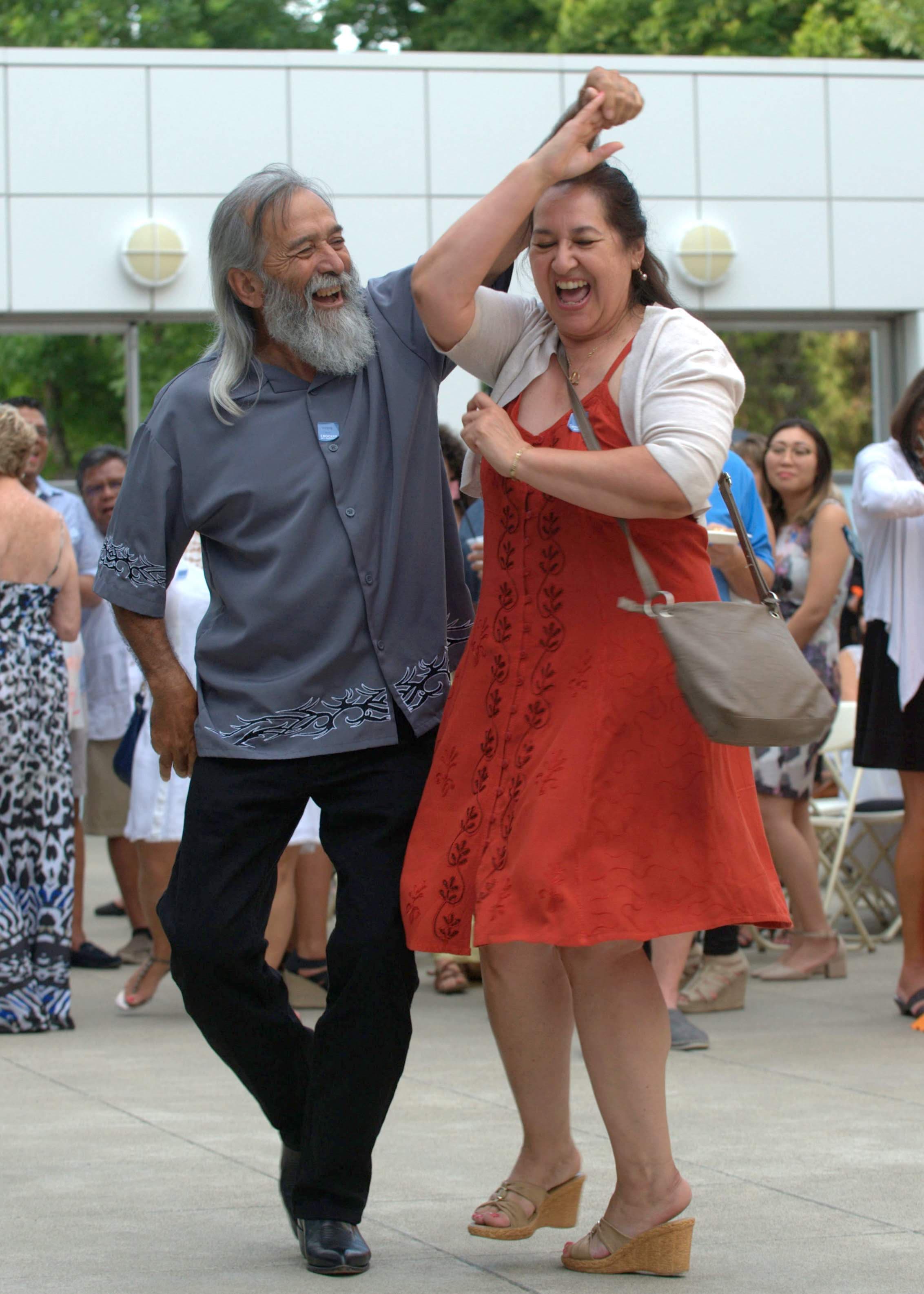 Image: Couple Dancing at an ArtMix Image: Couple Dancing at an ArtMix